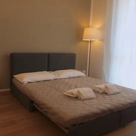 Sarah Fiera Apartament